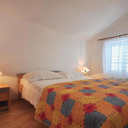 Lovely Apartment In Trogir With Kitchen Dış mekan fotoğraf